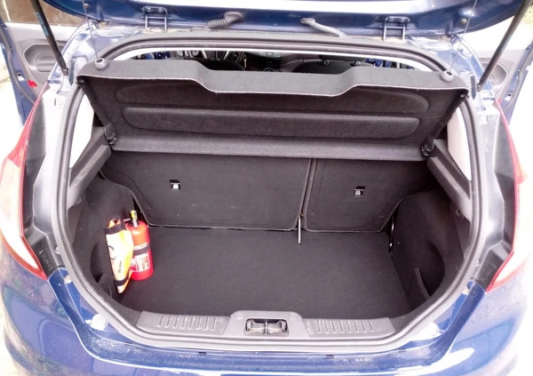 Ford Fiesta cena 29900 przebieg: 66000, rok produkcji 2016 z Zgierz małe 436